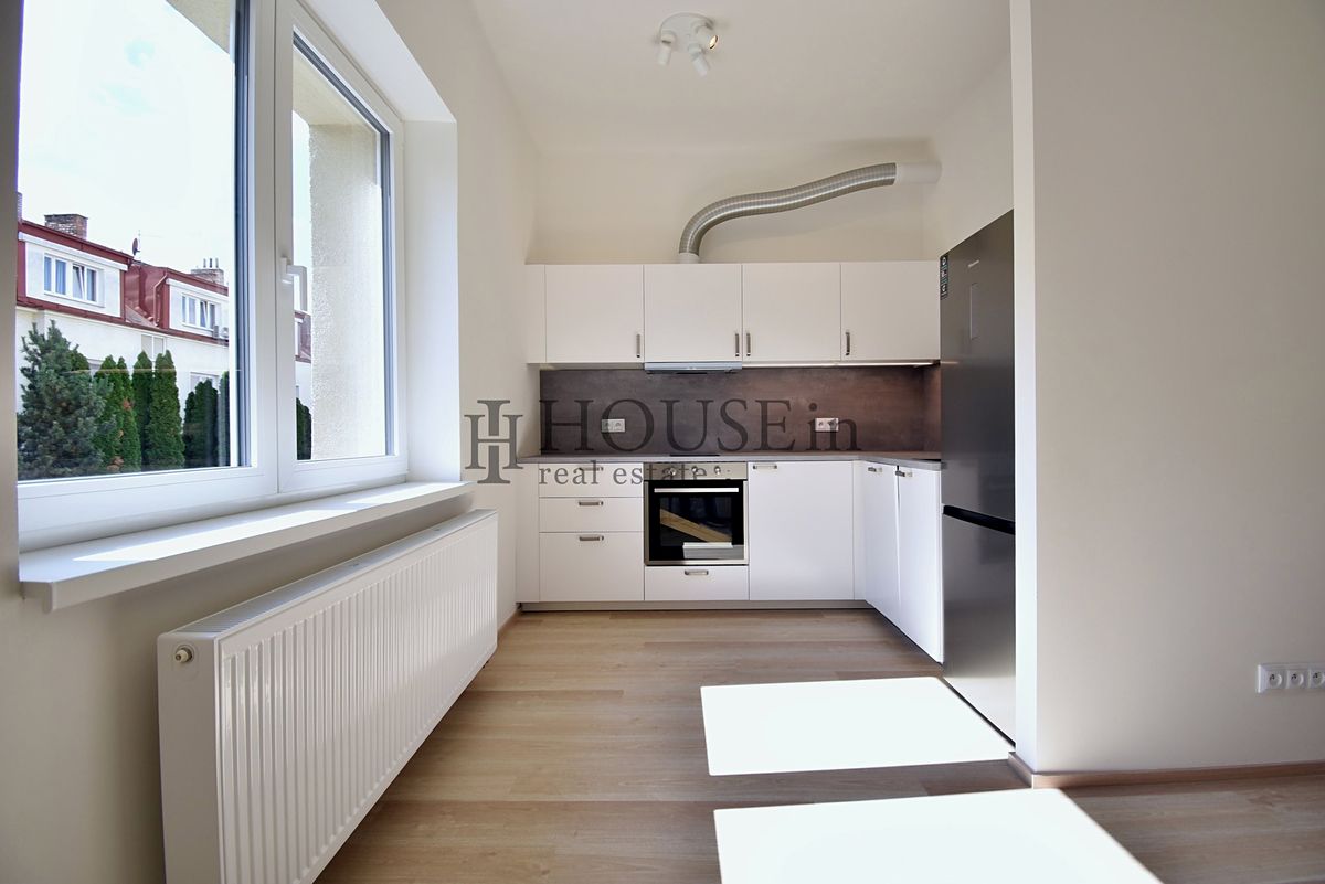 Pronájem bytu 2+kk 37 m²